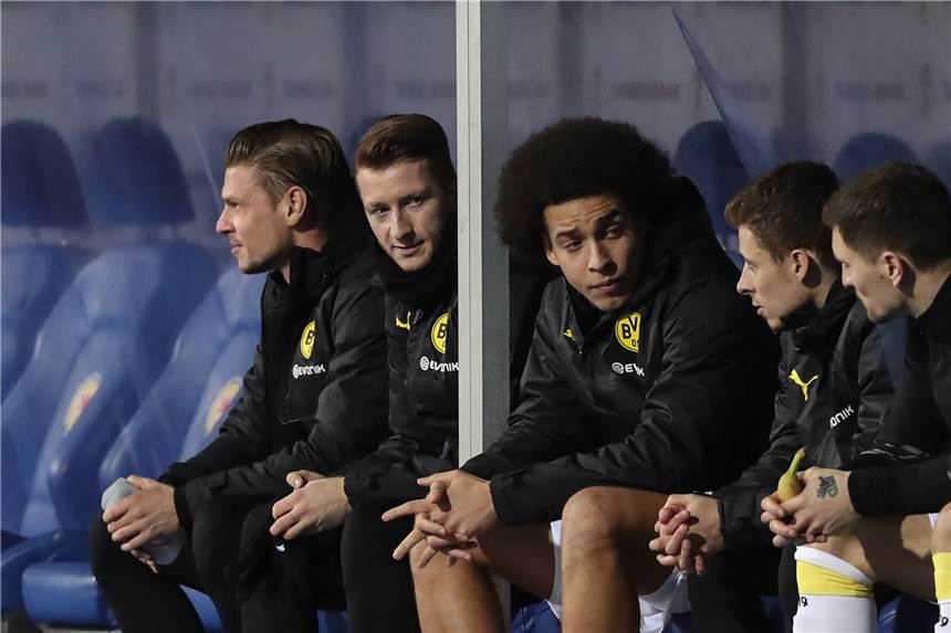 BVB-Podcast: Ein aufwühlendes Jahr endet mit vielen Fragezeichen Die BVB-Führungsspieler Marco Reus und Axel Witsel laufen ihrer Form hinterher.