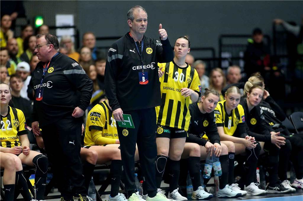 Die BVB-Handball-Damen siegten am Sonntag vor Rekordkulisse gegen Siófok KC aus Ungarn.