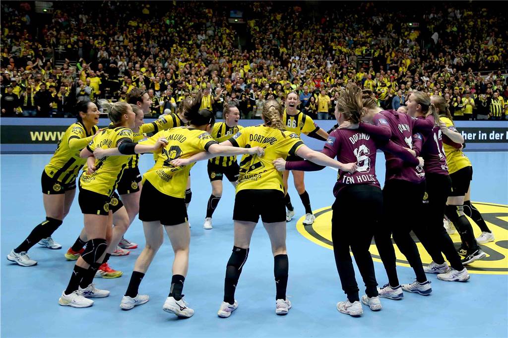 Die BVB-Handball-Damen siegten am Sonntag vor Rekordkulisse gegen Siófok KC aus Ungarn.