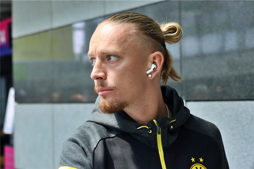 Die BVB-Profis auf dem Weg nach Erfurt.