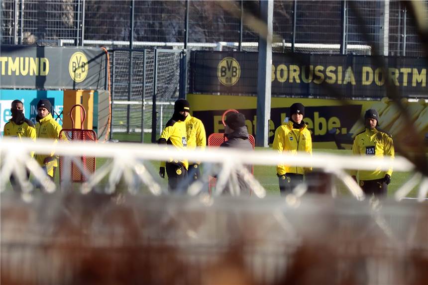 BVB vor Paderborn: Untersuchungen bei Bürki - ruhiger Deadline Day erwartet Die BVB-Reservisten absolvierten am Sonntagvormittag eine lockere Einheit in Brackel.