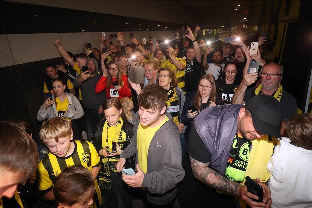 Die BVB-Rückkehr aus Augsburg.
