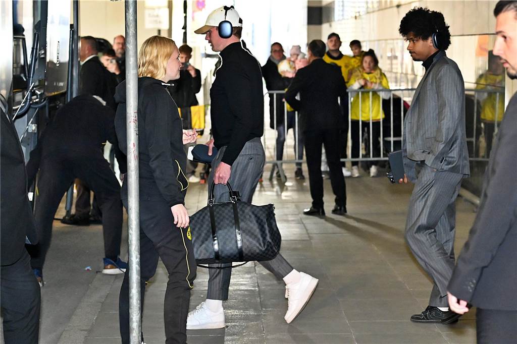 Die BVB-Rückkehr aus Barcelona.