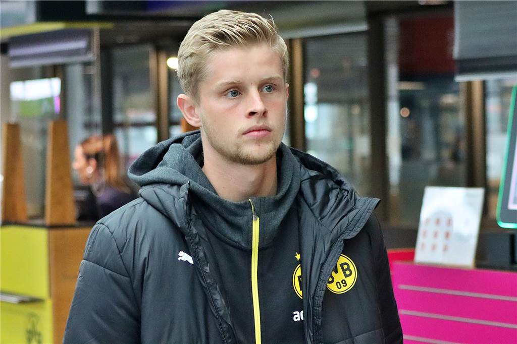 Die BVB-U19 auf dem Weg nach Newcastle.