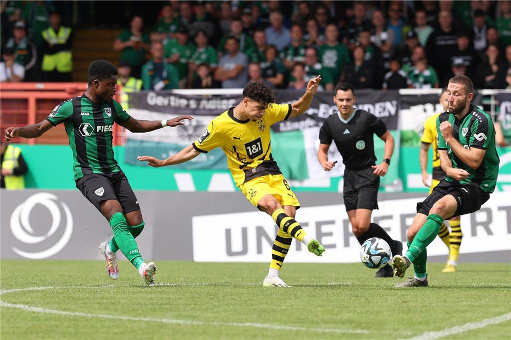 BVB-U23 startet bei Preußen Münster in die neue Saison: 3. Liga im Live-Ticker Die BVB-U23 und Preußen Münster trennten sich 0:0