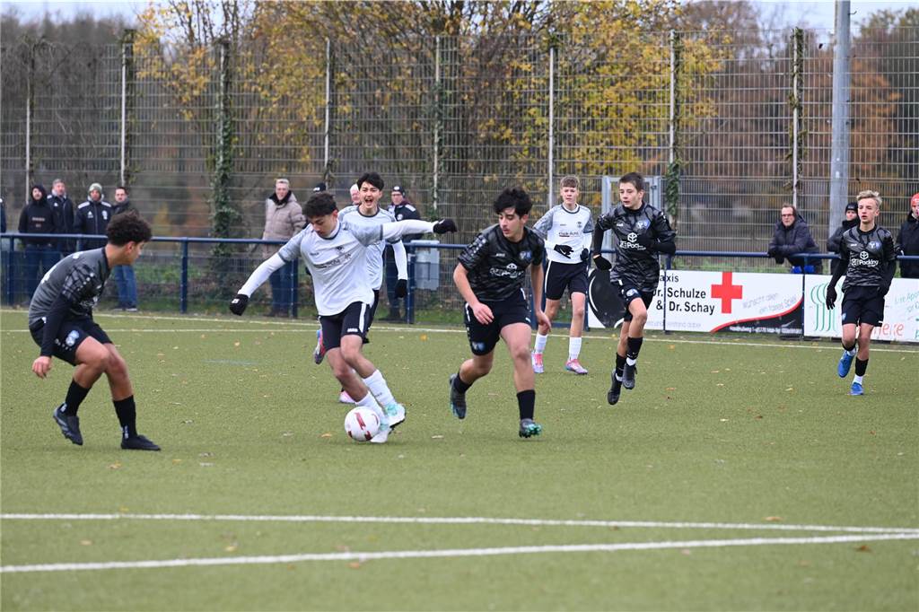 Die C-Jugend von SW Röllinghausen setzte sich im Kreispokal-Endspiel mit 6:0 gegen den TuS Haltern durch.