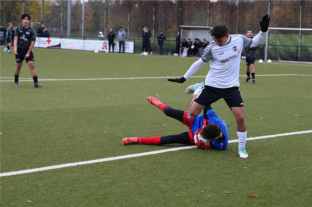 Die C-Jugend von SW Röllinghausen setzte sich im Kreispokal-Endspiel mit 6:0 gegen den TuS Haltern durch.