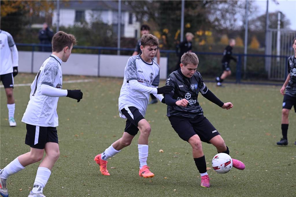 Die C-Jugend von SW Röllinghausen setzte sich im Kreispokal-Endspiel mit 6:0 gegen den TuS Haltern durch.