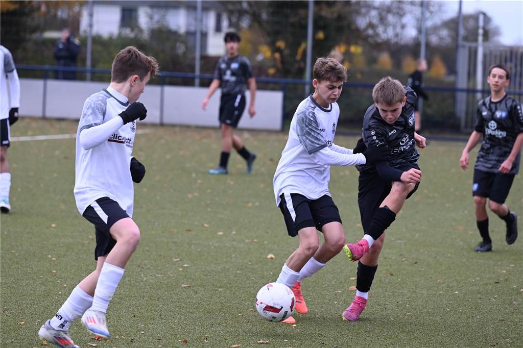 Die C-Jugend von SW Röllinghausen setzte sich im Kreispokal-Endspiel mit 6:0 gegen den TuS Haltern durch.