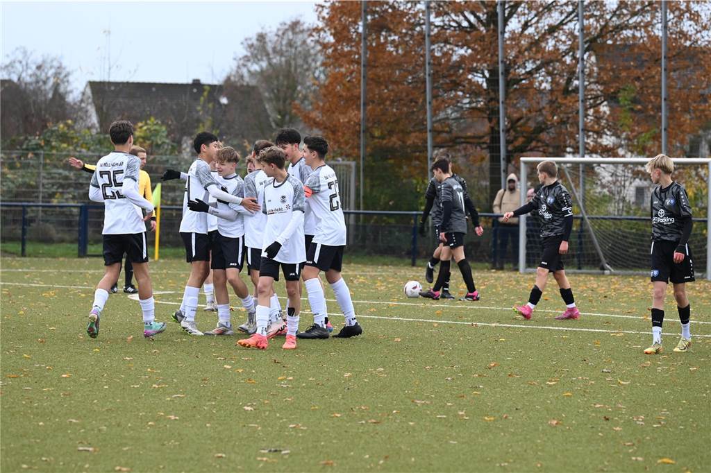 Die C-Jugend von SW Röllinghausen setzte sich im Kreispokal-Endspiel mit 6:0 gegen den TuS Haltern durch.