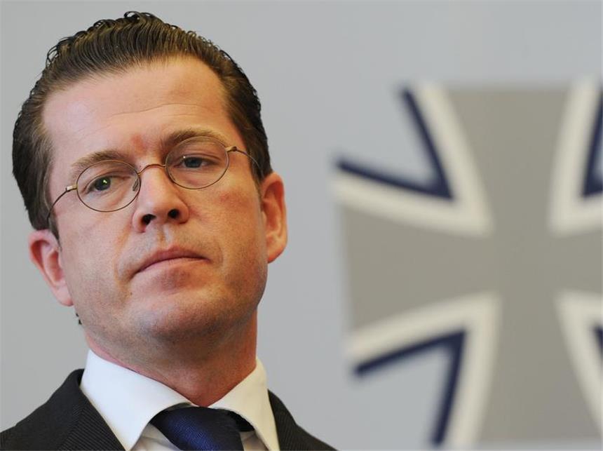Die CDU steht dem Vorstoß von Verteidigungsminister Karl-Theodor zu Guttenberg zu einem Aussetzen der Wehrpflicht skeptisch gegenüber.