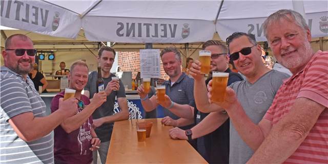 Fotos und Video: Handeln, Trinken und Spaß haben – das war der Kirmesmontag in Vreden