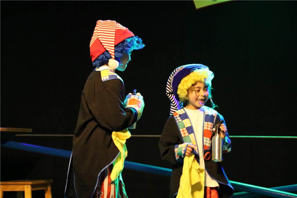 Die Clowns zauberten dem Publikum ein Lächeln auf die Lippen.
