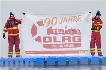 Die Corona-Pandemie hat der seit 90 Jahren bestehenden DLRG-Ortsgruppe Haltern gehörig das Jubiläum verhagelt.