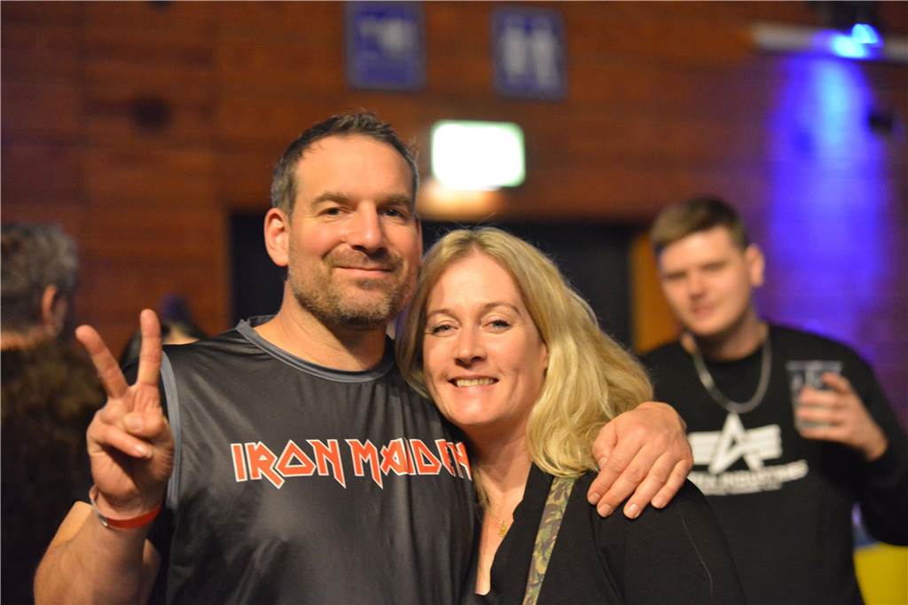 In der Europahalle Castrop-Rauxel wurde die Halloween-Party Hexenkessel unter anderem mit Seven Cent gefeiert.