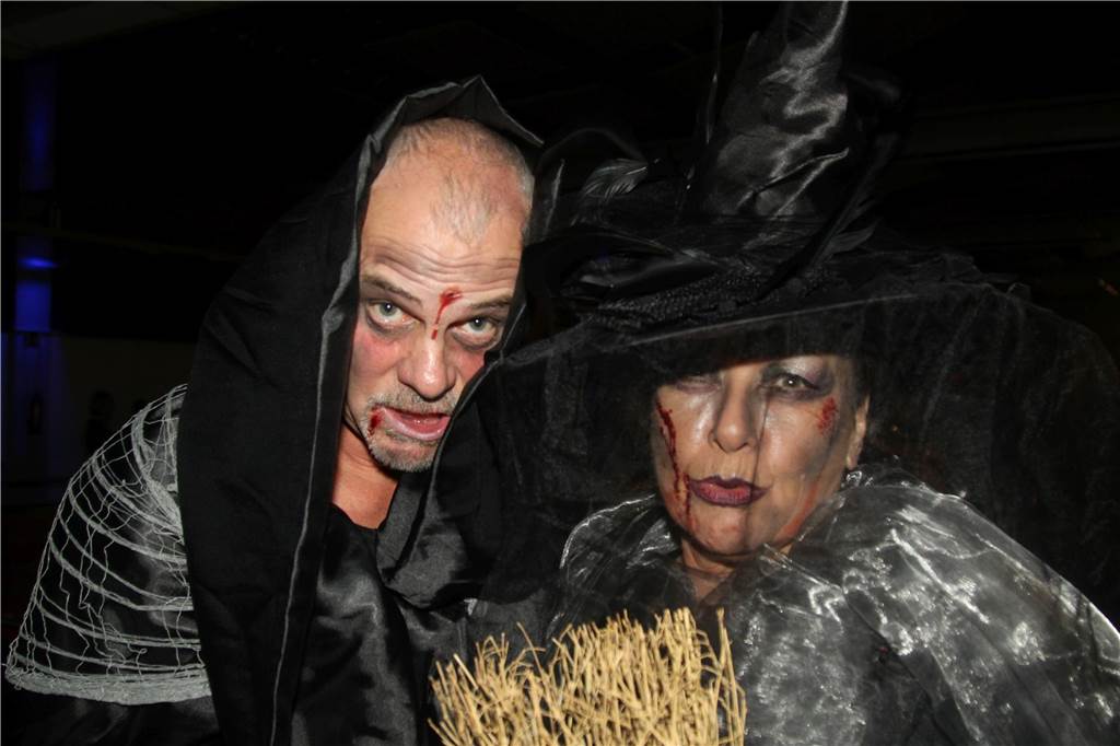 In der Europahalle Castrop-Rauxel wurde die Halloween-Party Hexenkessel unter anderem mit Seven Cent gefeiert.