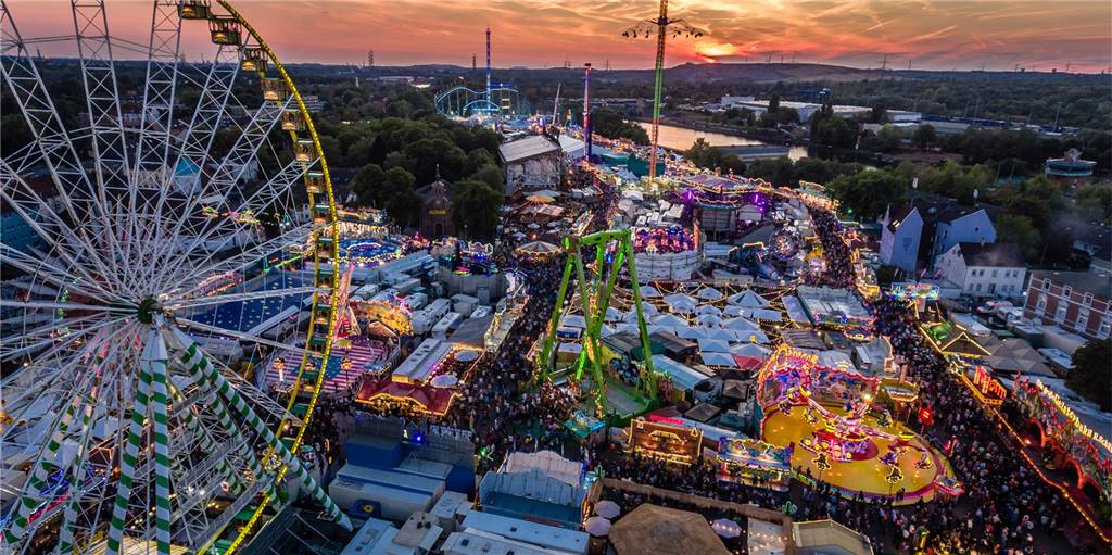 Cranger Kirmes 2022 startet: Alle Infos zum größten Volksfest in NRW Blick von oben auf die Cranger Kirmes