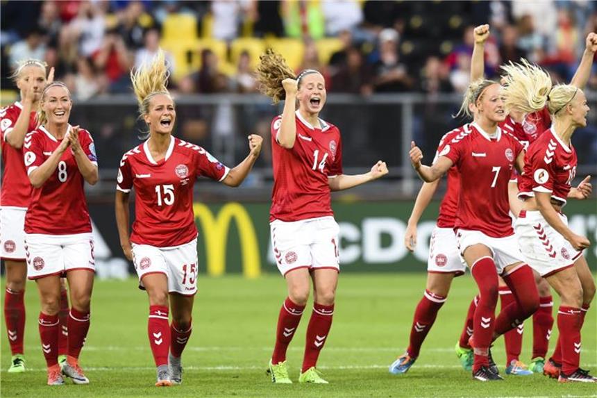 Dänische Frauen nach Streik in der WM-Quali nicht gesperrt Die dänischen Nationalspielerinnen hatten wegen eines Konflikts um ihre Entlohnung gestreikt. Foto: Ermindo Armino