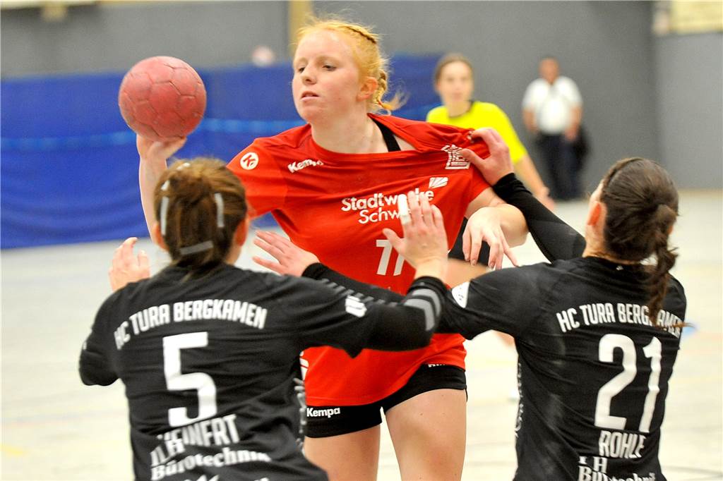 Die Damen der HSG Schwerte/Westhofen gewannen gegen HC Bergkamen mit 25:24.