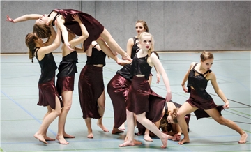 Die „Dancing Rebels“ des TC Grün-Weiß Schermbeckbelegten auch beim zweiten Saisonturnier der 1. Bundesliga Jazz- und Modern Dance Platz sechs.