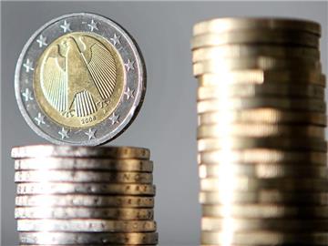 Die deutsche Wirtschaft kann ihr Wachstumstempo vom Jahresstart im Frühjahr wohl nicht halten. Trotzdem bleibt sie nach Überzeugung der Bundesbank auf Kurs. Foto: Oliver Berg