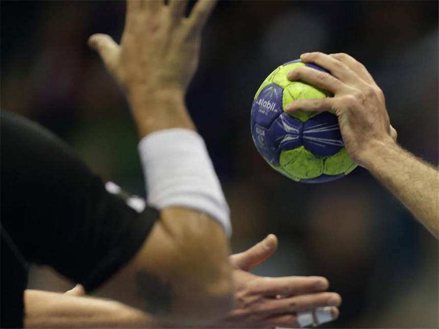 Rechtsstreit Handball-Clubs gegen IHF kommt vor Gericht Die deutschen Handball-Clubs wollen mehr Mitsprache bekommen. Foto: Jens Wolf