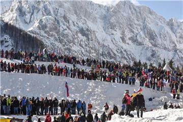 Die deutschen Adler greifen in Planica das Podest an. Foto: Nebojsa Tejic