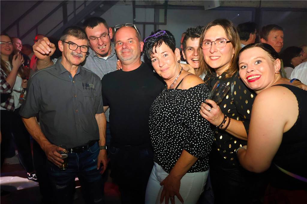 Die Dorstener Schlager-Party war ein voller Erfolg, die Stimmung grandios.