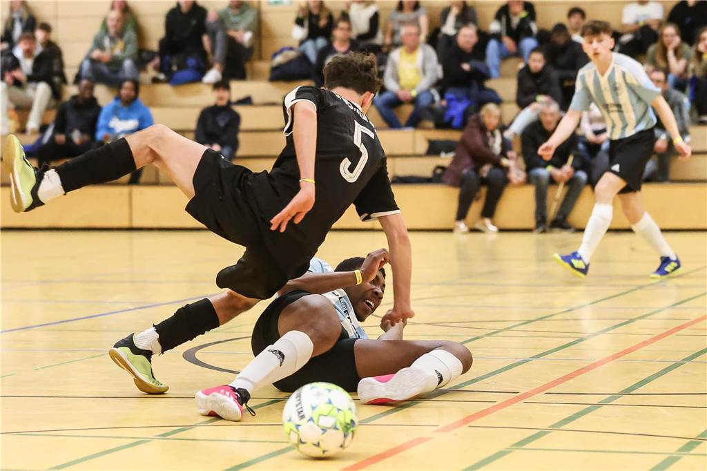Die Dortmunder A-Junioren haben am Samstag den neuen Hallenfußball-Stadtmeister ausgespielt.