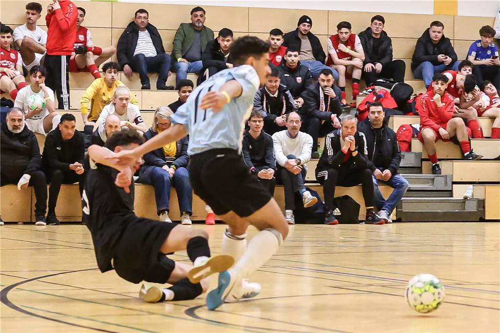 Die Dortmunder A-Junioren haben am Samstag den neuen Hallenfußball-Stadtmeister ausgespielt.