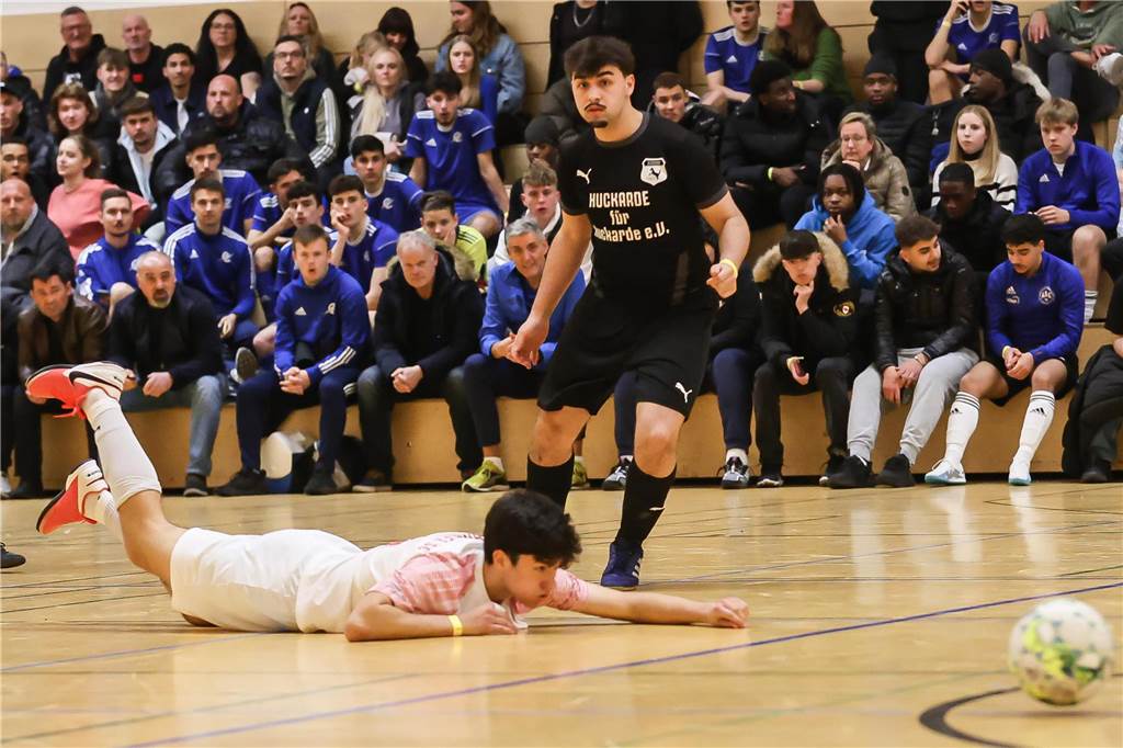 Die Dortmunder A-Junioren haben am Samstag den neuen Hallenfußball-Stadtmeister ausgespielt.