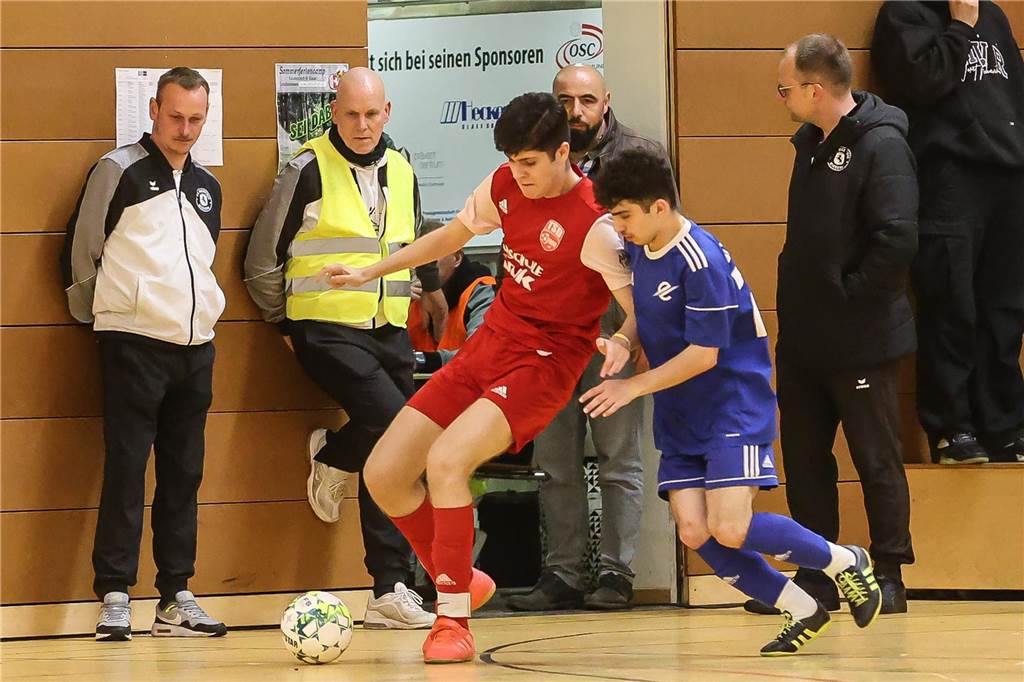 Die Dortmunder A-Junioren haben am Samstag den neuen Hallenfußball-Stadtmeister ausgespielt.