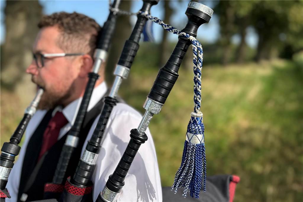 Bordunpfeifen eines Dudelsacks