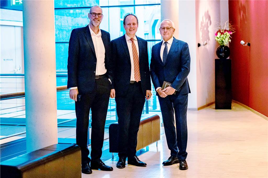 Erst umstritten, dann gefeiert: Wie das Konzerthaus in die Brückstraße kam Die drei Konzerthaus-Intendanten (v.l.) Benedikt Stampa, Raphael von Hoensbroech und Ulrich-Andreas Vogt trafen sich zum 20. Geburtstag des Konzerthauses.