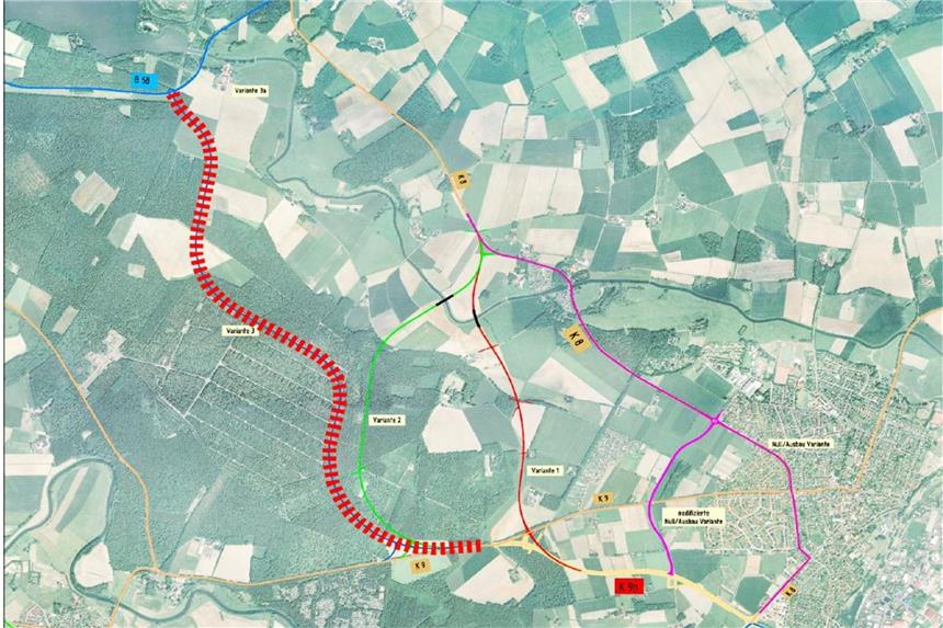 Die dritte Möglichkeit einer westlichen Umgehungsstraße Olfen als K8n, zweigt an der gleichen Stelle wie die Variante 2 von der Eversumer Straße (K9) ab.Anders als bei den bereits beschrieben Varianten, mündet das nördliche Ende nicht in der Kökelsumer Straße, sondern trifft auf die Bundesstraße 58.Die Bundesstraße 58 (B 58) ist eine Fortsetzung der Niederländischen N271 und verläuft in Deutschland von der Stadt Straelen bis nach Beckum. Auf ca. 150 km Länge dient sie als Zubringer zu den Bundesautobahnen BA57, BA3, BA31, BA43, BA1 und BA 2. Somit hat sie eine überregionale Bedeutung für den Großraum Olfen. Ein fahrbahnbegleitender Radweg ist auf ganzer Länge vorgesehen. Die Gesamtlänge der Trasse beträgt 4.500 m. Die Stever wird im Trassenverlauf nicht gequert. Quelle: Kreis Coesfeld