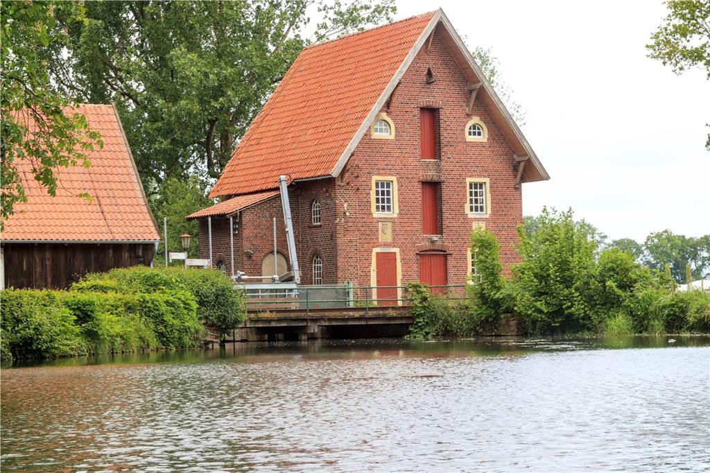 Anradeln: An diesen 19 Raststationen können sich die Radler stärken Die Düstermühle in Legden-Wehr
