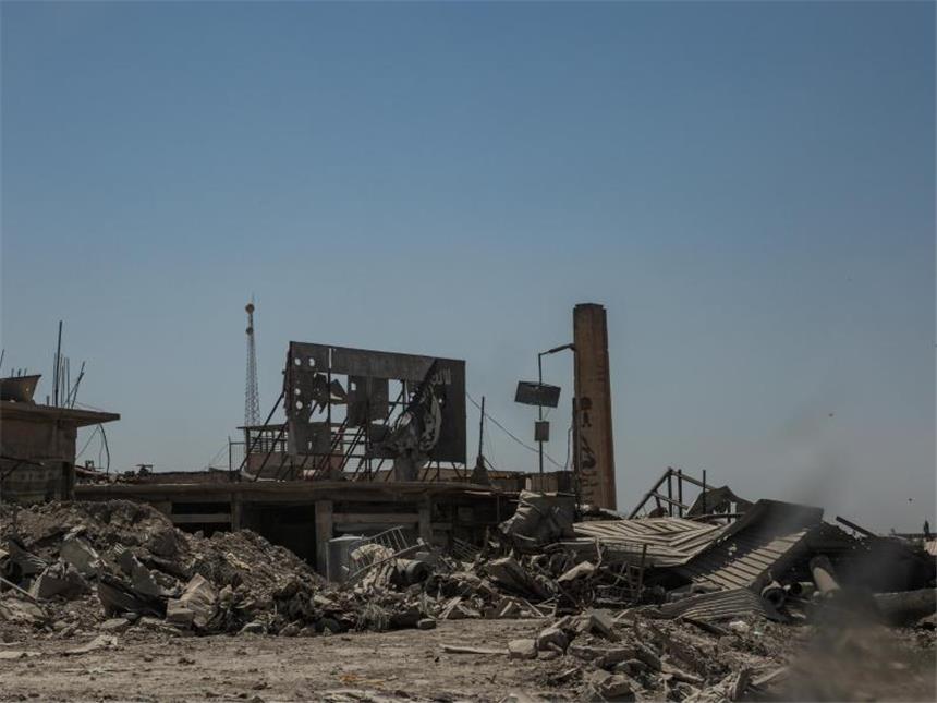 Irakische Armee kämpft weiter gegen IS nahe Mossul Die ehemalige IS-Hochburg Mossul ist nach den Kämpfen vollkommen zerstört.