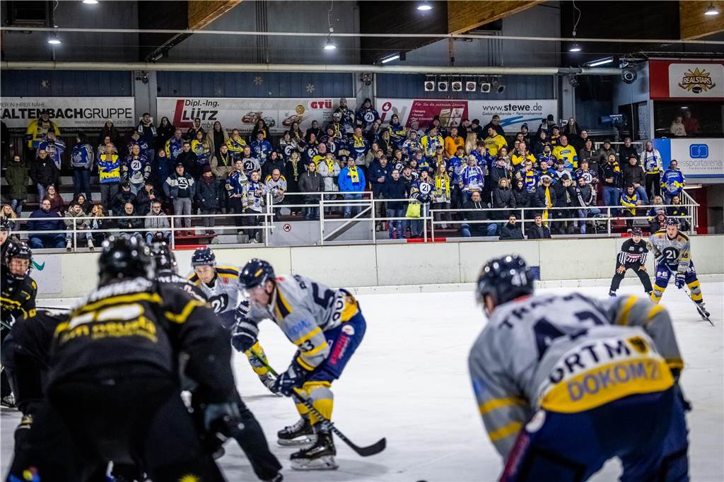 Die Eisadler Dortmund feierten den nächsten Sieg - auswärts in Bergisch Gladbach gelang ein 6:3-Erfolg.