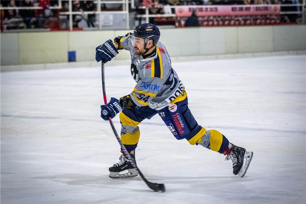 Die Eisadler Dortmund feierten den nächsten Sieg - auswärts in Bergisch Gladbach gelang ein 6:3-Erfolg.