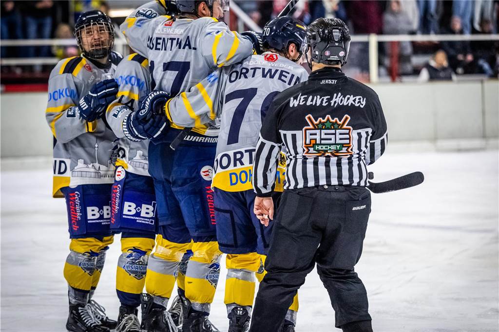 Die Eisadler Dortmund feierten den nächsten Sieg - auswärts in Bergisch Gladbach gelang ein 6:3-Erfolg.