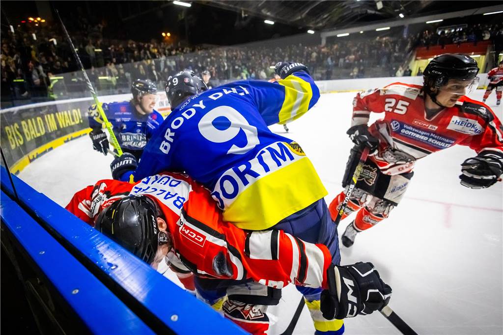 Die Eisadler Dortmund haben am Samstagabend mit 0:3 gegen die Ratinger Ice Aliens verloren.