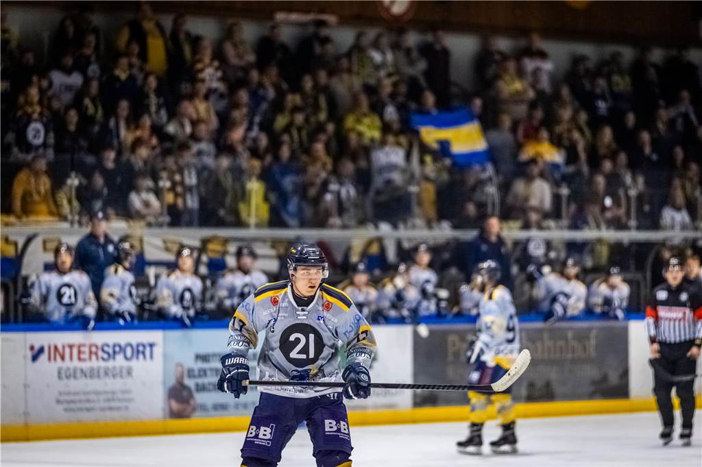 Die Eisadler Dortmund haben am Sonntag überraschend deutlich mit 1:5 bei den Ratinger Ice Aliens verloren.