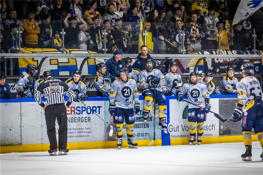 Die Eisadler Dortmund haben am Sonntag überraschend deutlich mit 1:5 bei den Ratinger Ice Aliens verloren.