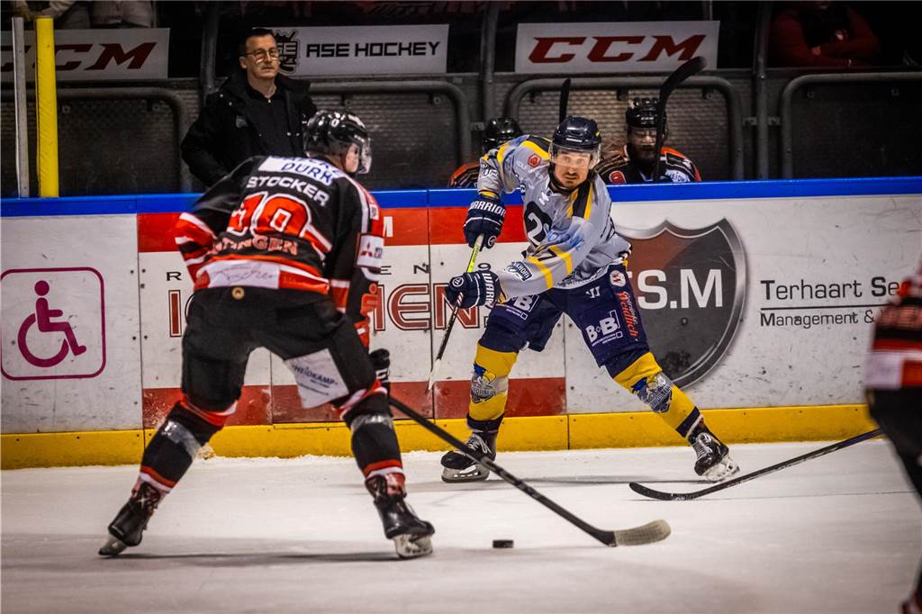 Die Eisadler Dortmund haben am Sonntag überraschend deutlich mit 1:5 bei den Ratinger Ice Aliens verloren.