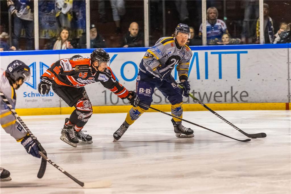 Die Eisadler Dortmund haben am Sonntag überraschend deutlich mit 1:5 bei den Ratinger Ice Aliens verloren.