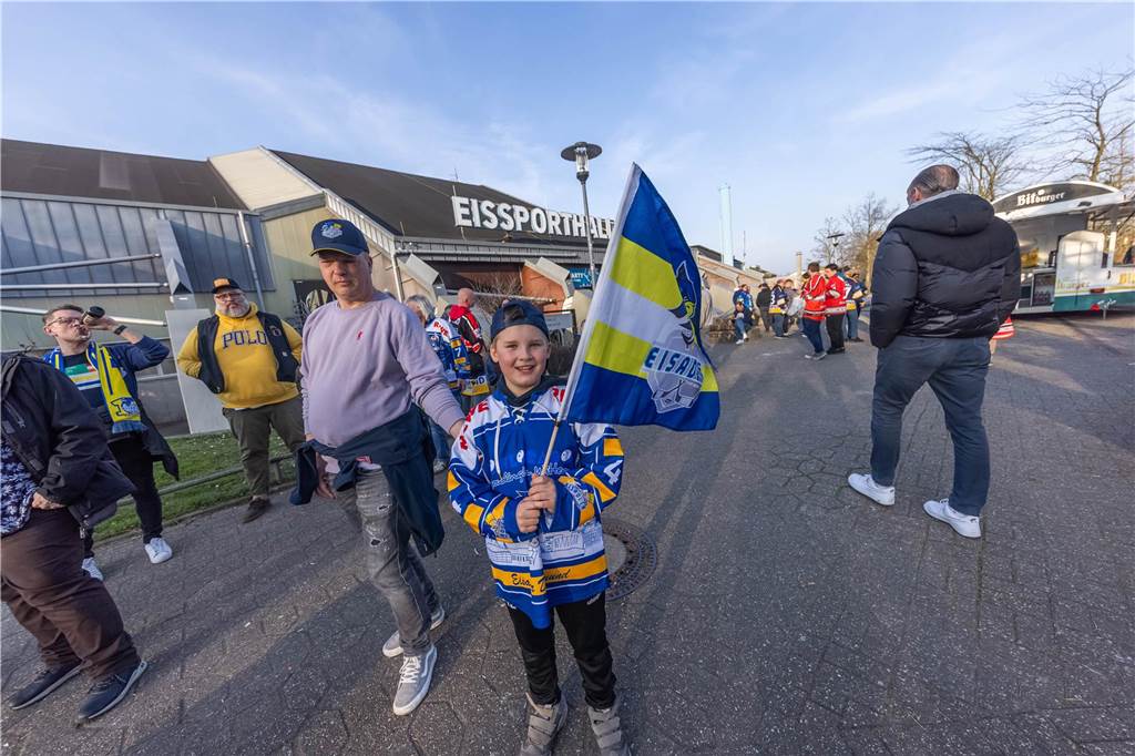 Die Eisadler Dortmund haben am Sonntag überraschend deutlich mit 1:5 bei den Ratinger Ice Aliens verloren.