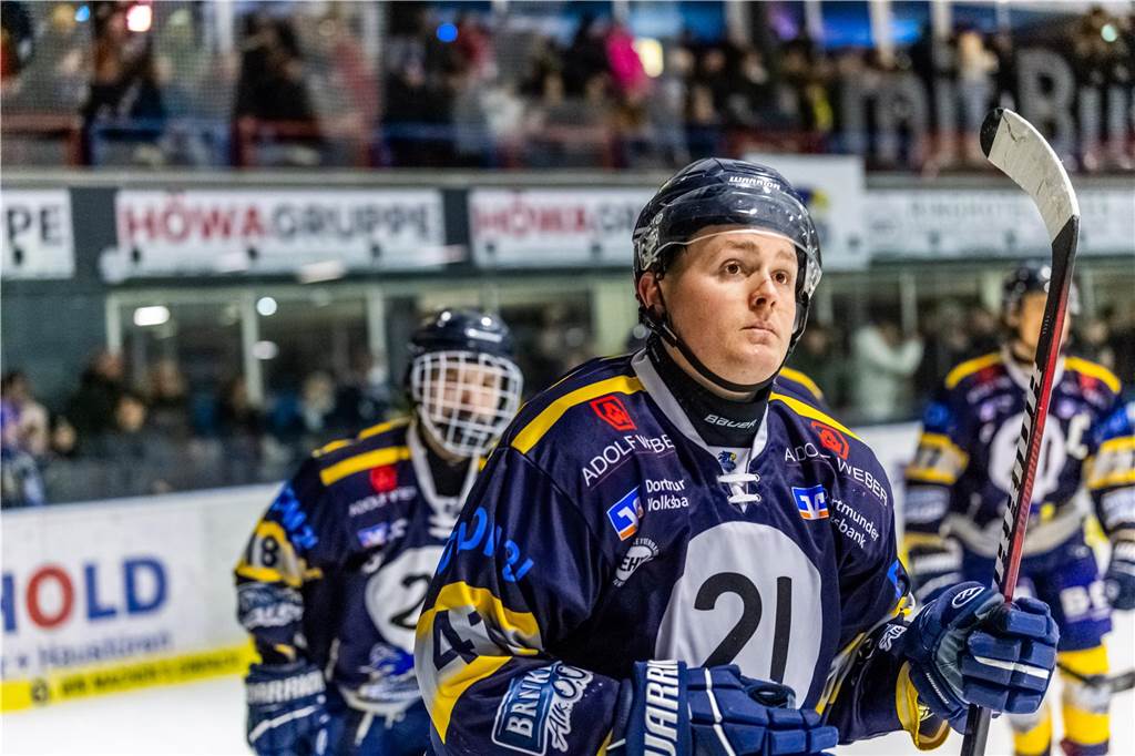 Die Eisadler Dortmund haben vor über 2000 Zuschauern am Freitagabend die Grefrather EG besiegt und starten mit Rückenwind aus 14 Siegen in Serie in die Playoffs.