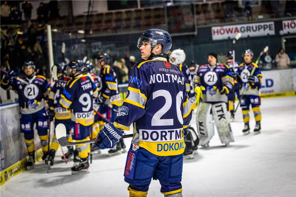 Die Eisadler Dortmund haben vor über 2000 Zuschauern am Freitagabend die Grefrather EG besiegt und starten mit Rückenwind aus 14 Siegen in Serie in die Playoffs.