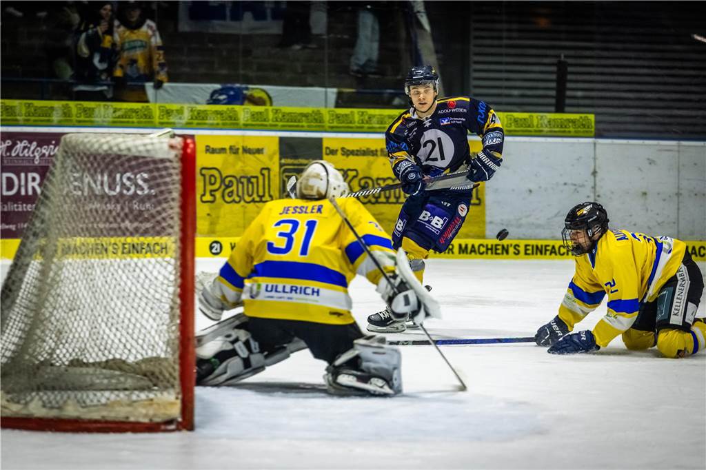 Die Eisadler Dortmund haben vor über 2000 Zuschauern am Freitagabend die Grefrather EG besiegt und starten mit Rückenwind aus 14 Siegen in Serie in die Playoffs.