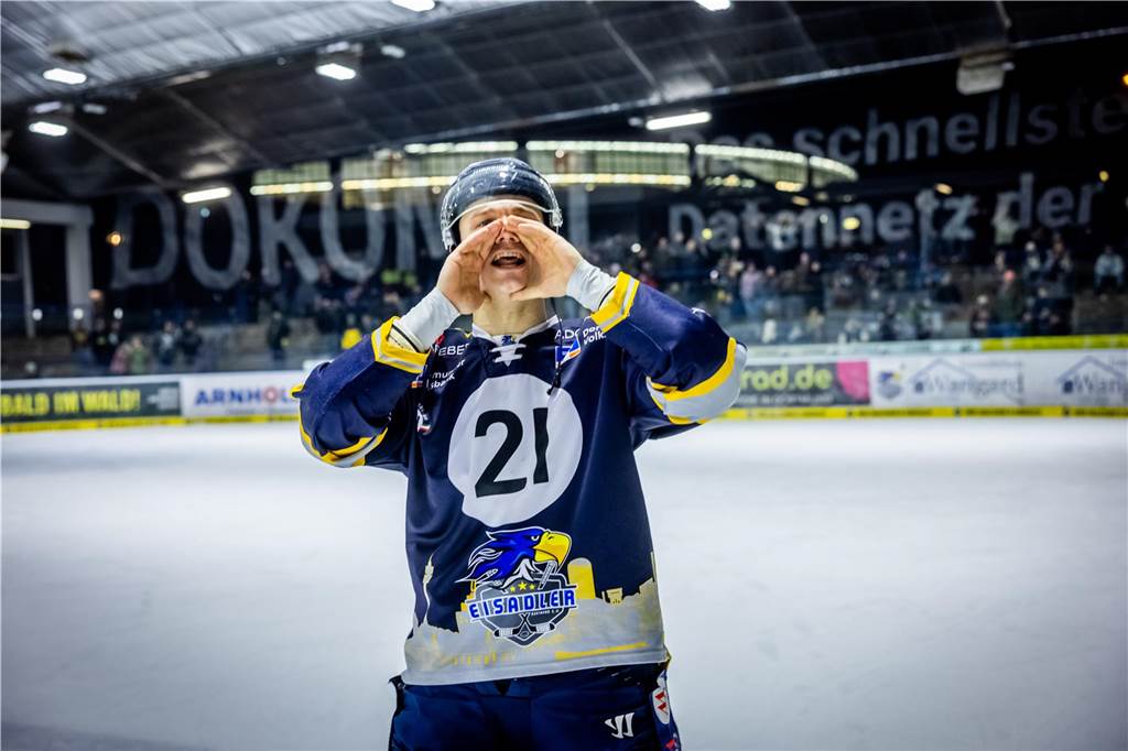 Die Eisadler Dortmund haben vor über 2000 Zuschauern am Freitagabend die Grefrather EG besiegt und starten mit Rückenwind aus 14 Siegen in Serie in die Playoffs.